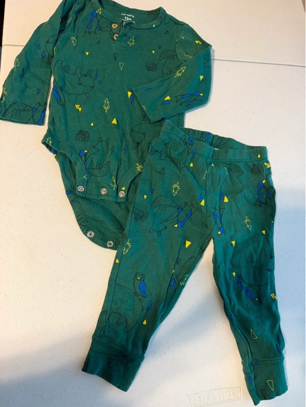 Carter's 12M 2-Piece Bodysuit and Pants Set